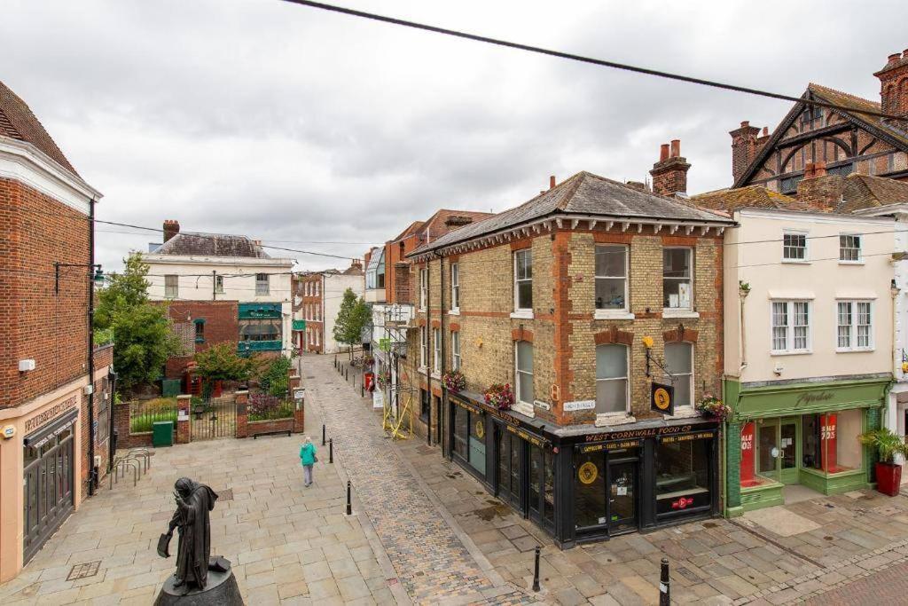 The Most Central Apartment In Canterbury Stunning Interiors, Fully Equipped, City Views And Free Wifi! Екстер'єр фото